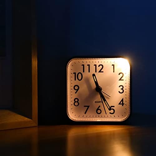 Ankilo Analog Alarm Clock with Night Light and Snooze Function
