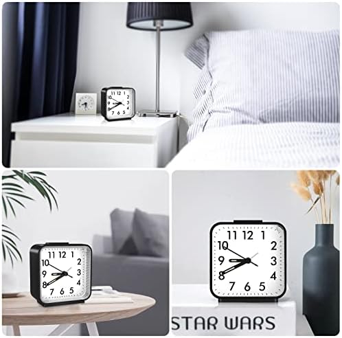 Ankilo Analog Alarm Clock with Night Light and Snooze Function