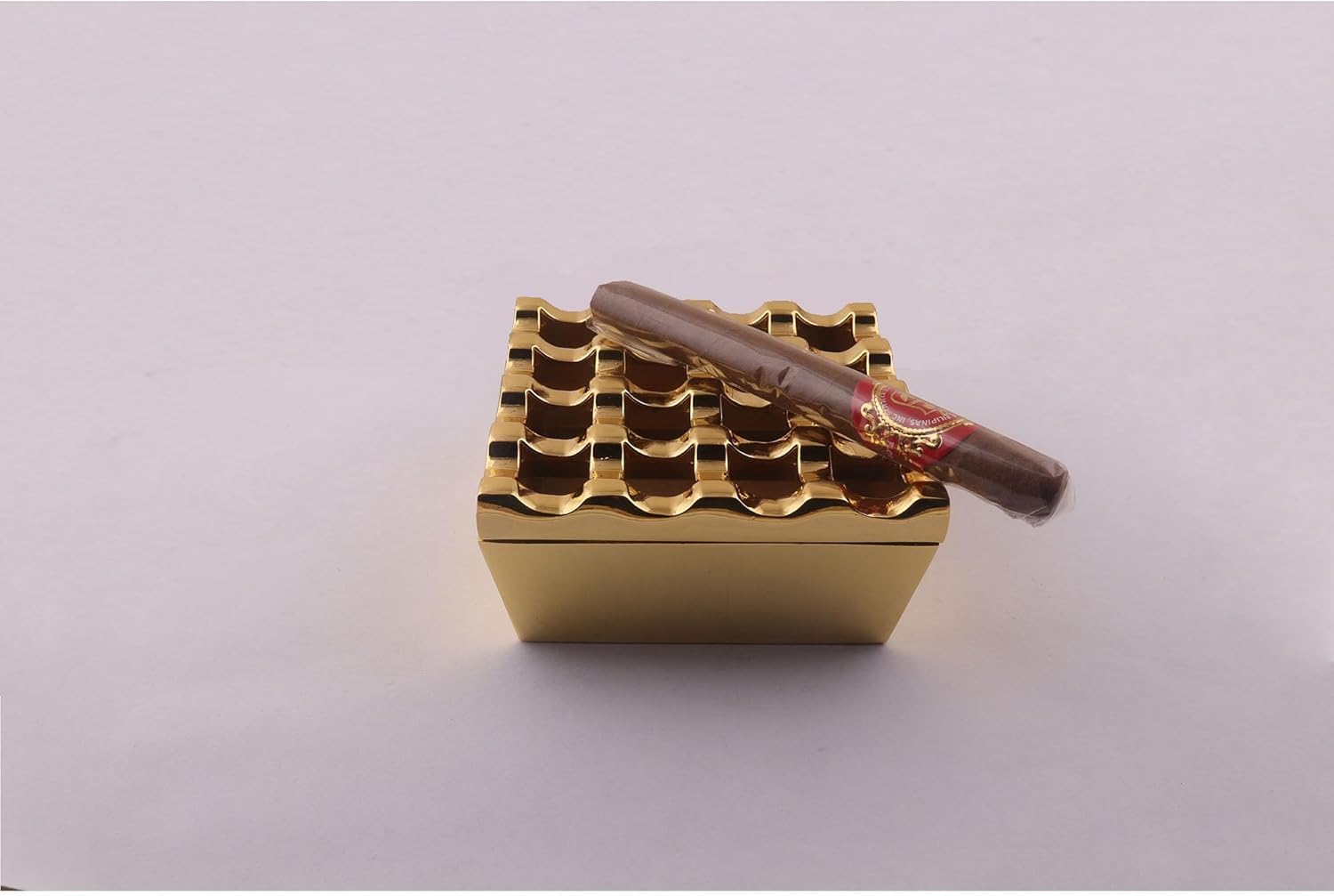 Gold Windproof Ashtray with 16 Holes for Cigarettes and Cigars