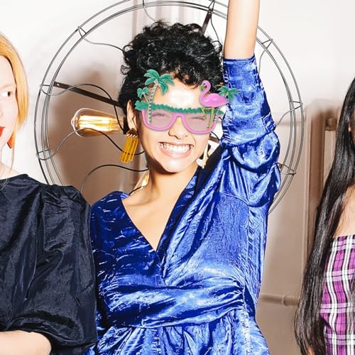 Flamingo Themed Party Sunglasses with Novelty Design