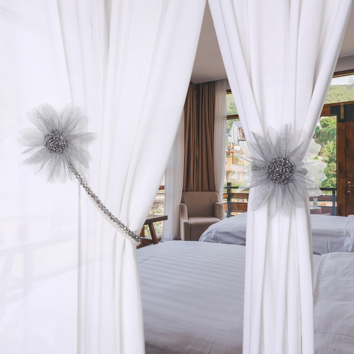 SUQ I OME 2 Pack Crystal Flower Magnetic Curtain Holdback