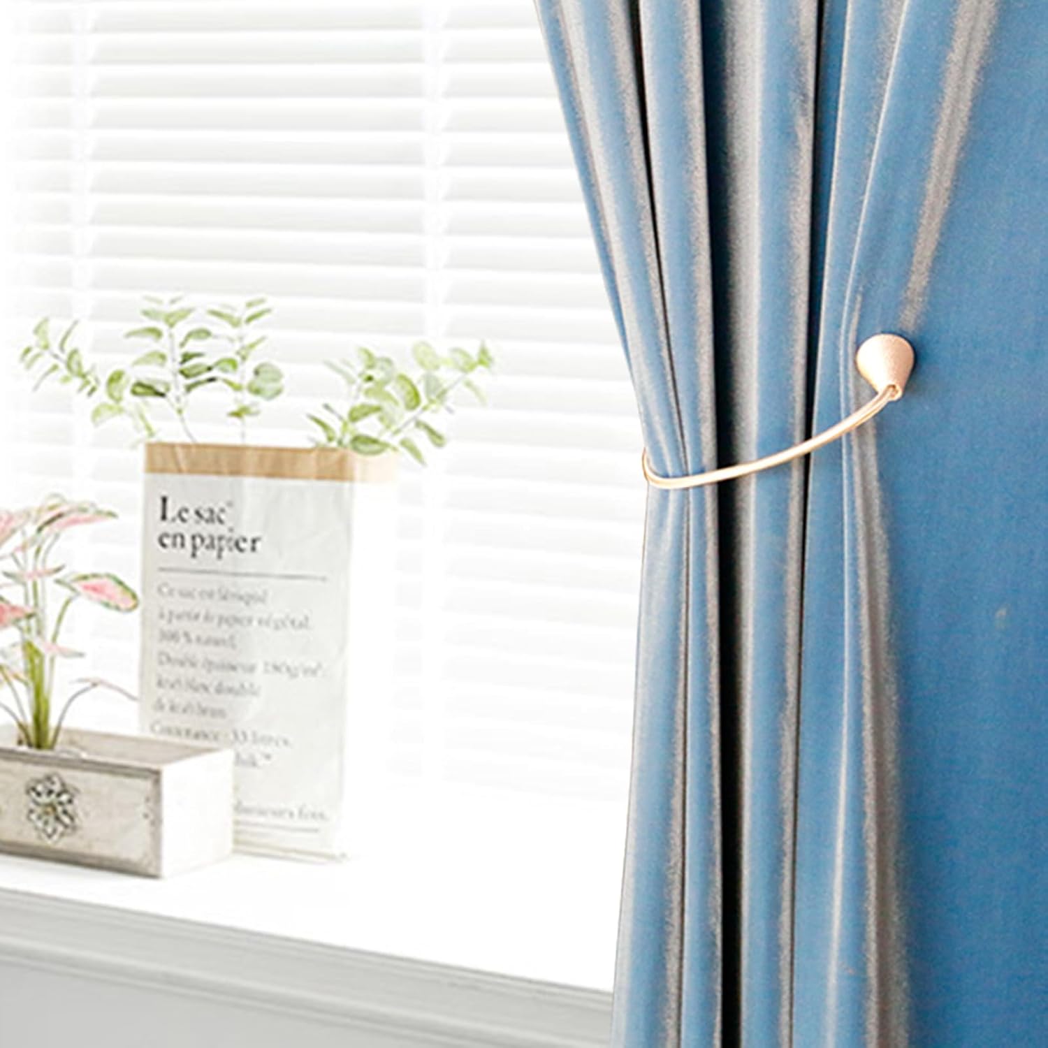 JoySusie Magnetic Curtain Tiebacks Black Cone Shape