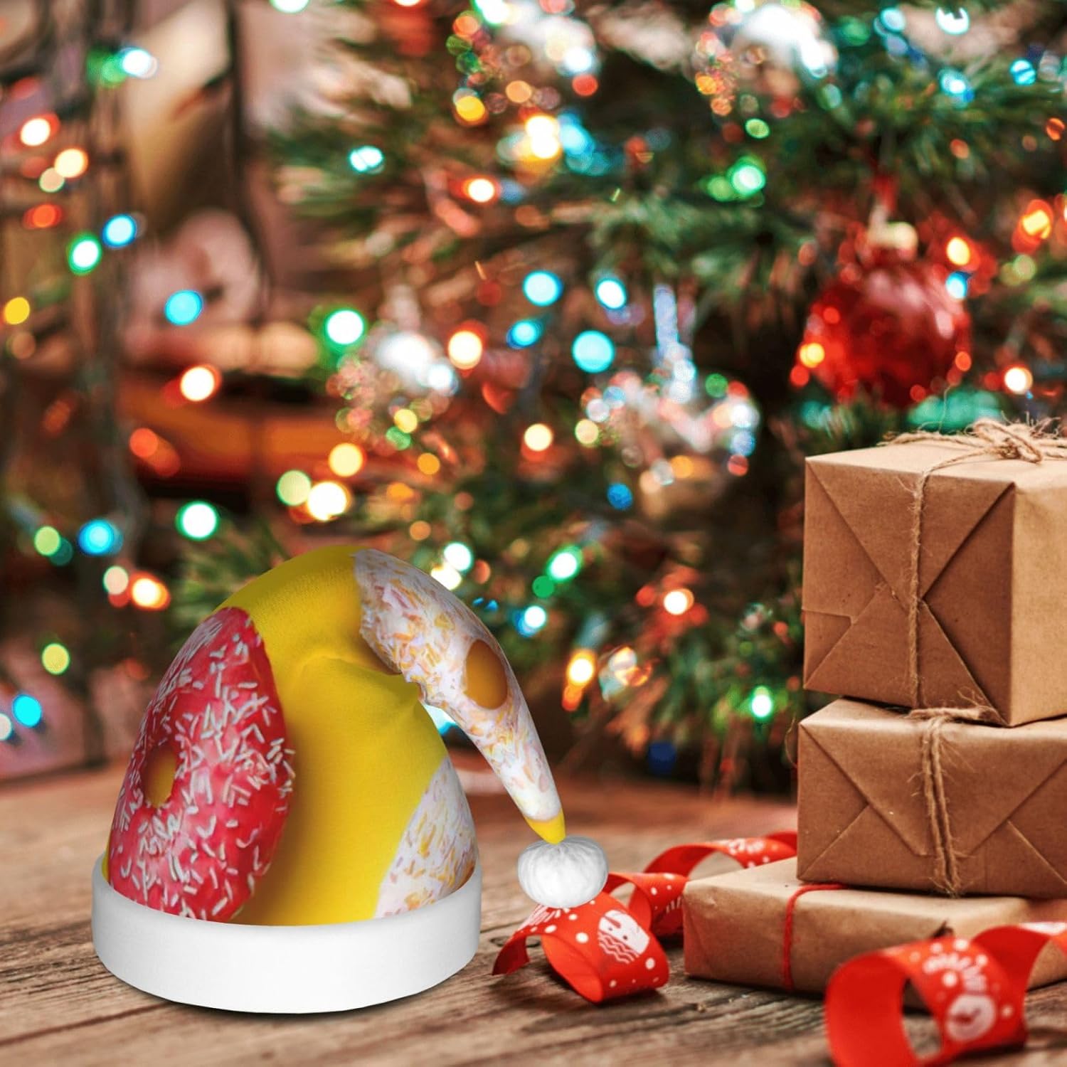 Qin Zheng Personalized Santa Hat with Doughnut Print