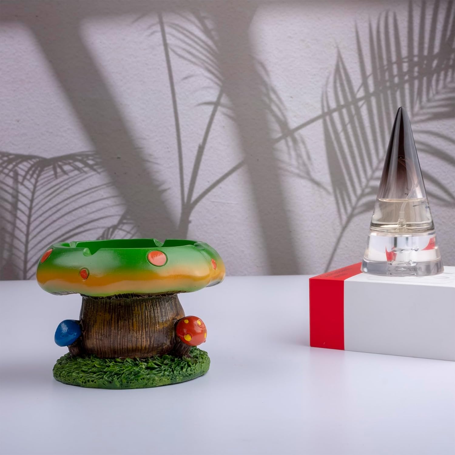 Yblenic Green Mushroom Resin Ashtray with Cigarette Holders