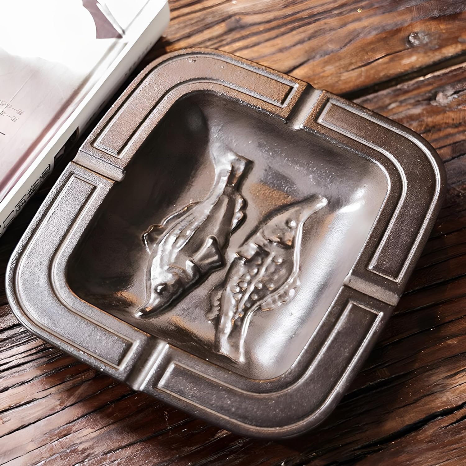 SECHUDO Cast Iron Ashtrays with Fish Pattern