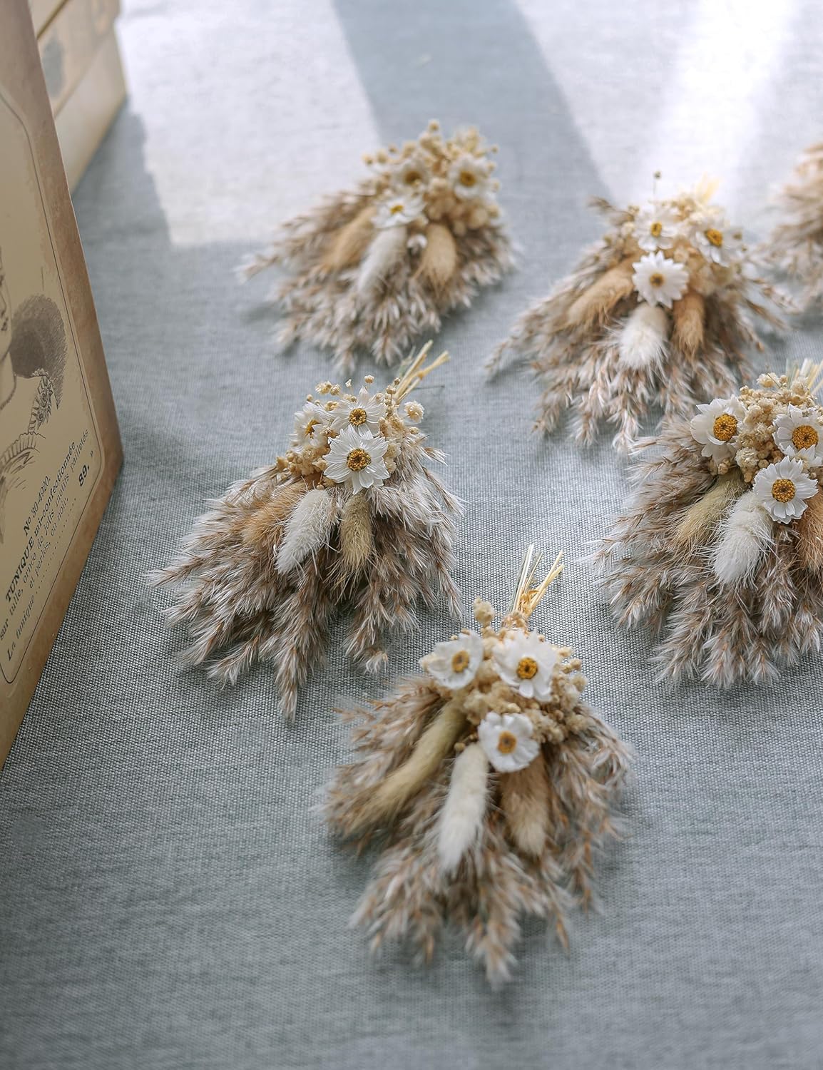 Xins Convey Mini Dried Flower Bouquet Set of 6 Brown